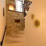 מלון Perla Rossa 2*
