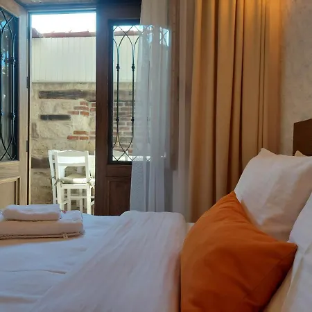 Perla Rossa Hotel 2*