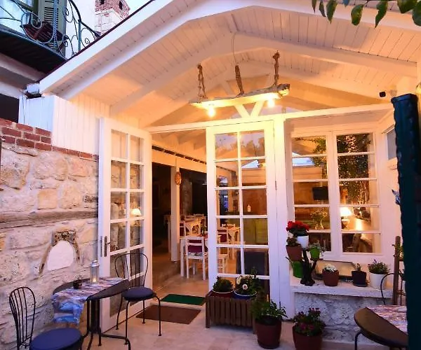 Perla Rossa Hotel