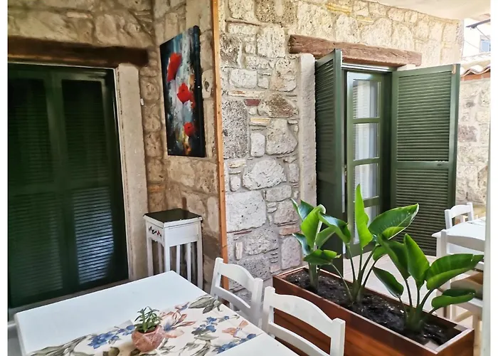 Perla Rossa Hotel