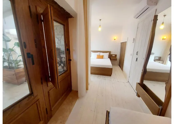 Hotel Perla Rossa 2*