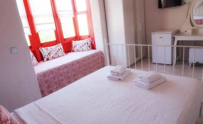 Hotel Perla Rossa 2*