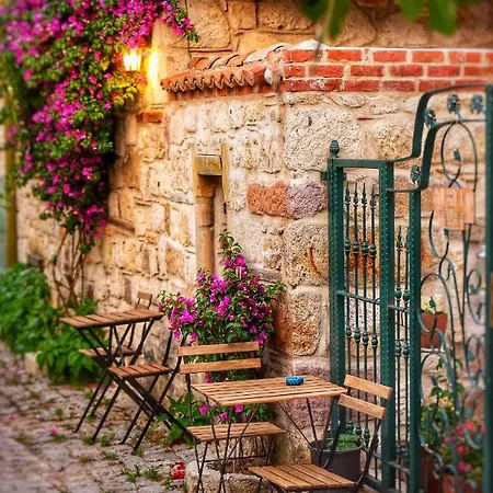 Perla Rossa Szálloda