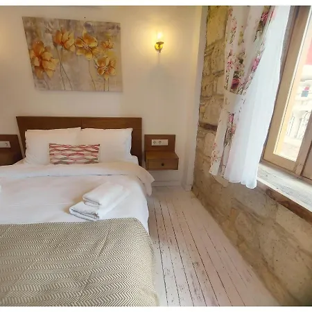 酒店 Perla Rossa 阿拉恰特