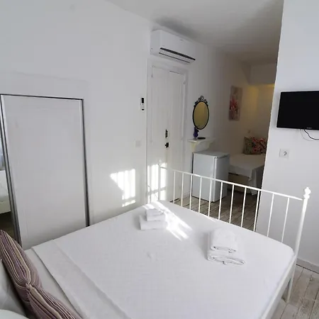 Perla Rossa 酒店 阿拉恰特