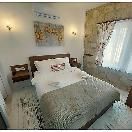 Perla Rossa 2* Alaçatı