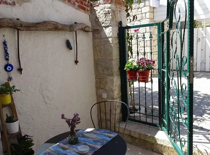 Perla Rossa Алачати